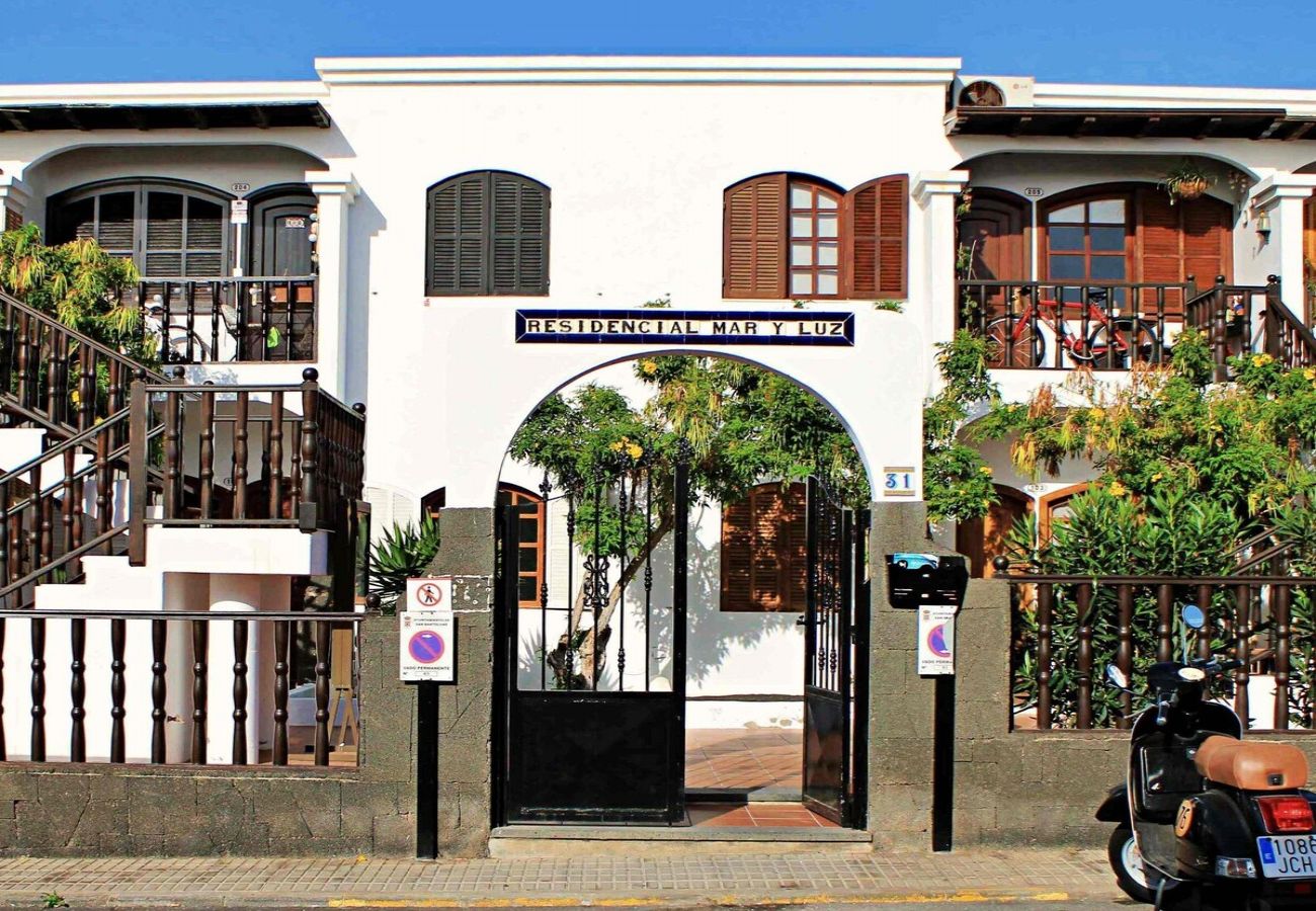 Apartment in Playa Honda - Playa Honda Home, two minutes walk from the beach 