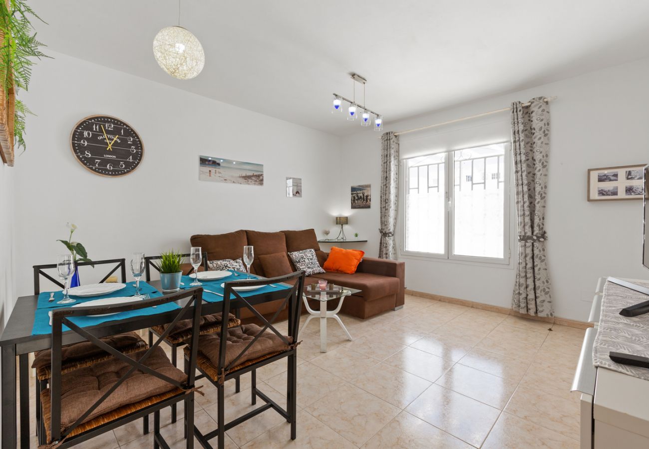 Apartment in Playa Honda - Casa Donna