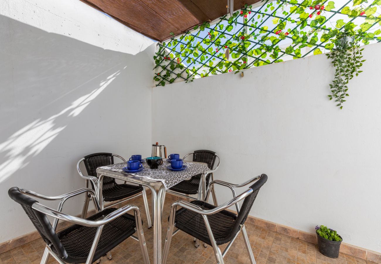 Apartment in Playa Honda - Casa Donna