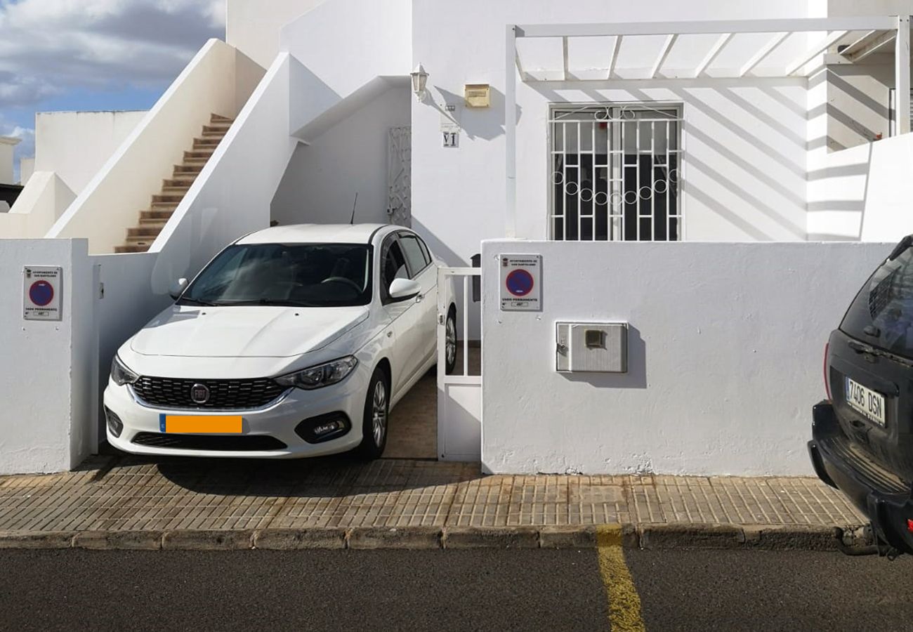 Apartment in Playa Honda - Casa Donna