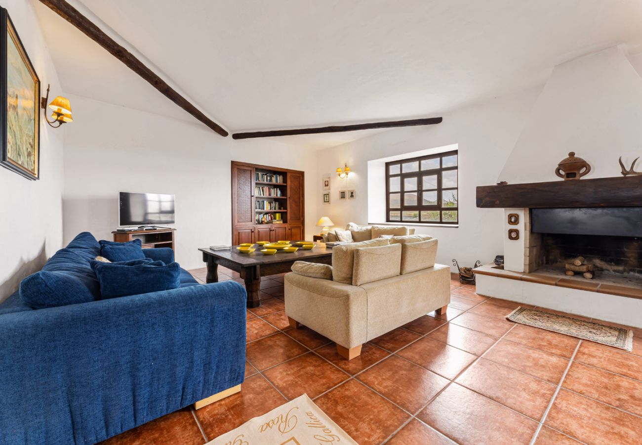 Country house in La Vegueta - Finca Los Perales - La Vegueta