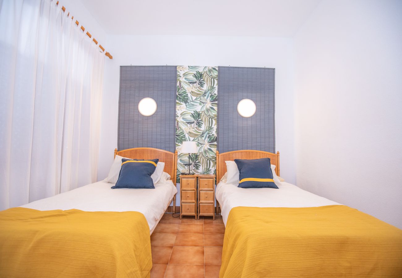 Apartment in Santiago del Teide - Apartment in Lanzarote with views of 