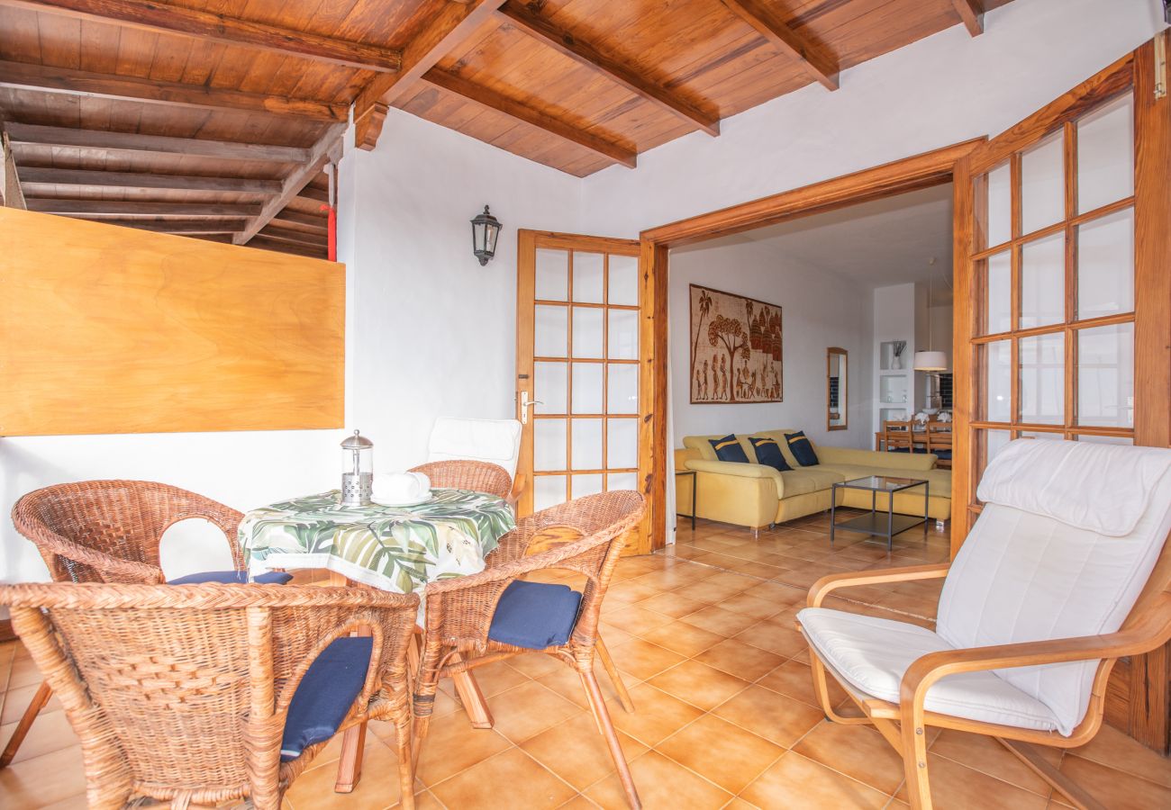 Apartment in Santiago del Teide - Apartment in Lanzarote with views of 