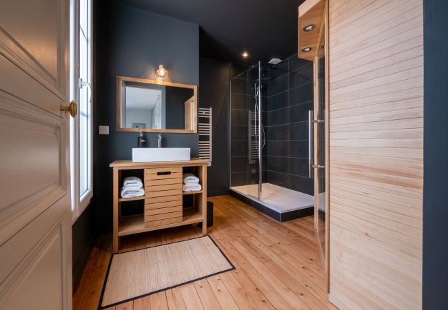 Studio in Le Mans - Le Night Dream - Sauna - 2 pers. - Rêve au Mans Studio in Le Mans - Le Night Dream - Sauna - 2 pers. - Rêve au Mans