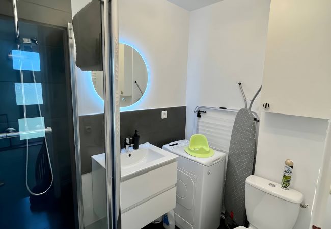 Apartment in Le Mans - Terracotta - Parking - 4 pers. - Rêve au Mans Apartment in Le Mans - Terracotta - Parking - 4 pers. - Rêve au Mans