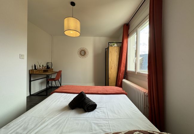 Apartment in Le Mans - Terracotta - Parking - 4 pers. - Rêve au Mans Apartment in Le Mans - Terracotta - Parking - 4 pers. - Rêve au Mans