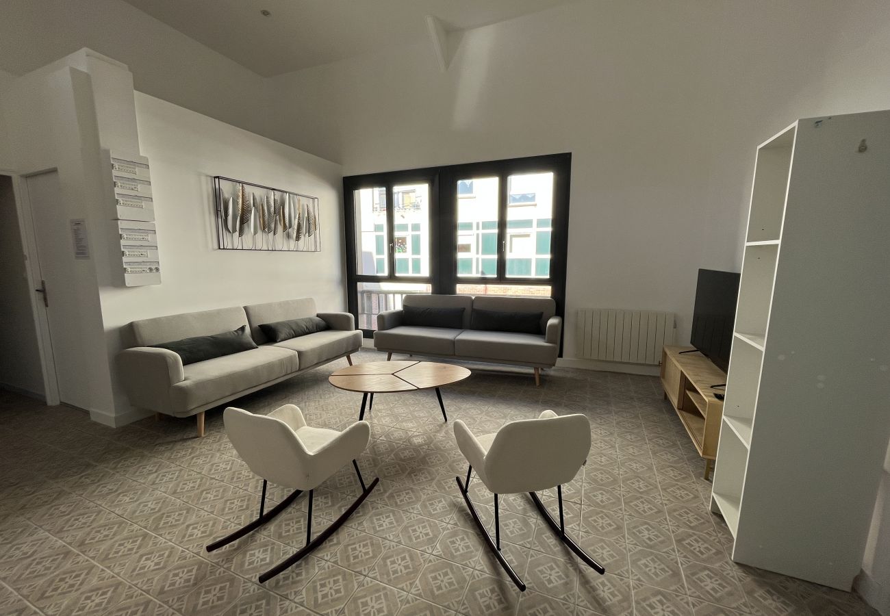 Apartment in Le Mans - Le Galant - Terrasse - 16 pers. - Rêve au Mans