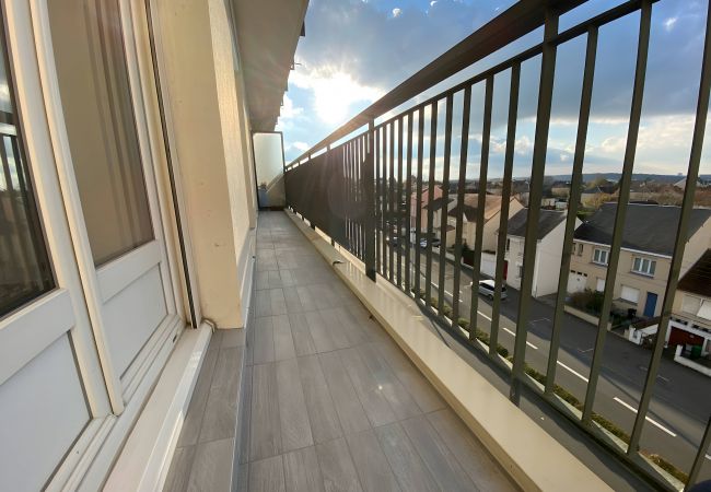 Apartment in Le Mans - Le Podium - 9pers - Circuit Bugatti - Rêve au Mans Apartment in Le Mans - Le Podium - 9pers - Circuit Bugatti - Rêve au Mans