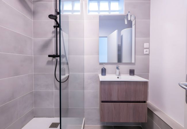 Apartment in Le Mans - Le Podium - 9pers - Circuit Bugatti - Rêve au Mans Apartment in Le Mans - Le Podium - 9pers - Circuit Bugatti - Rêve au Mans