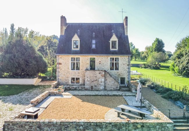 Villa in Coulaines - Le Grand Monnet - Parc - 20p - Rêve au Mans Villa in Coulaines - Le Grand Monnet - Parc - 20p - Rêve au Mans