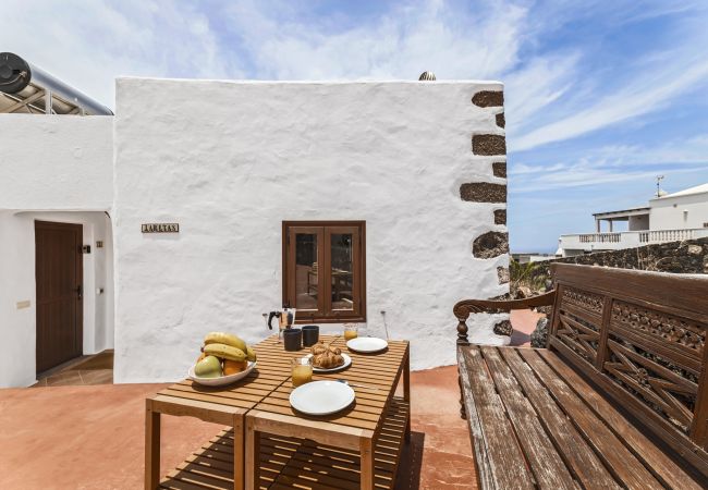 Apartment in Las Breñas - Jaretas - Apartamento rural con piscina  Apartment in Las Breñas - Jaretas - Apartamento rural con piscina