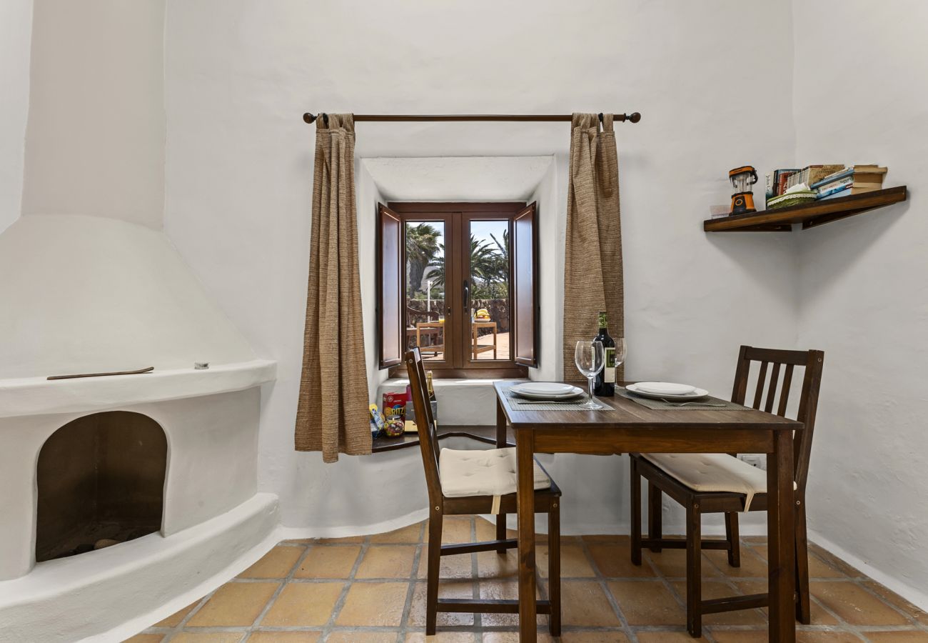 Apartment in Las Breñas - Jaretas - Apartamento rural con piscina 
