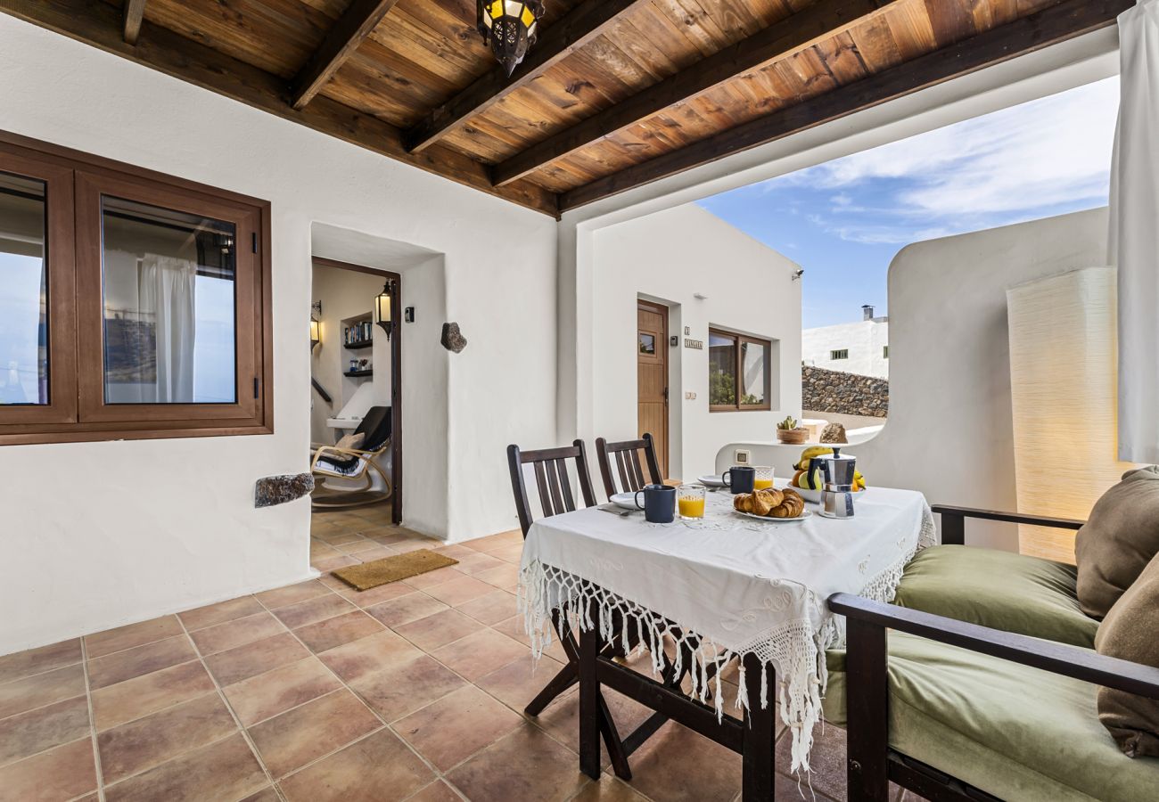 Apartment in Las Breñas - Maretas - Apartamento rural con piscina