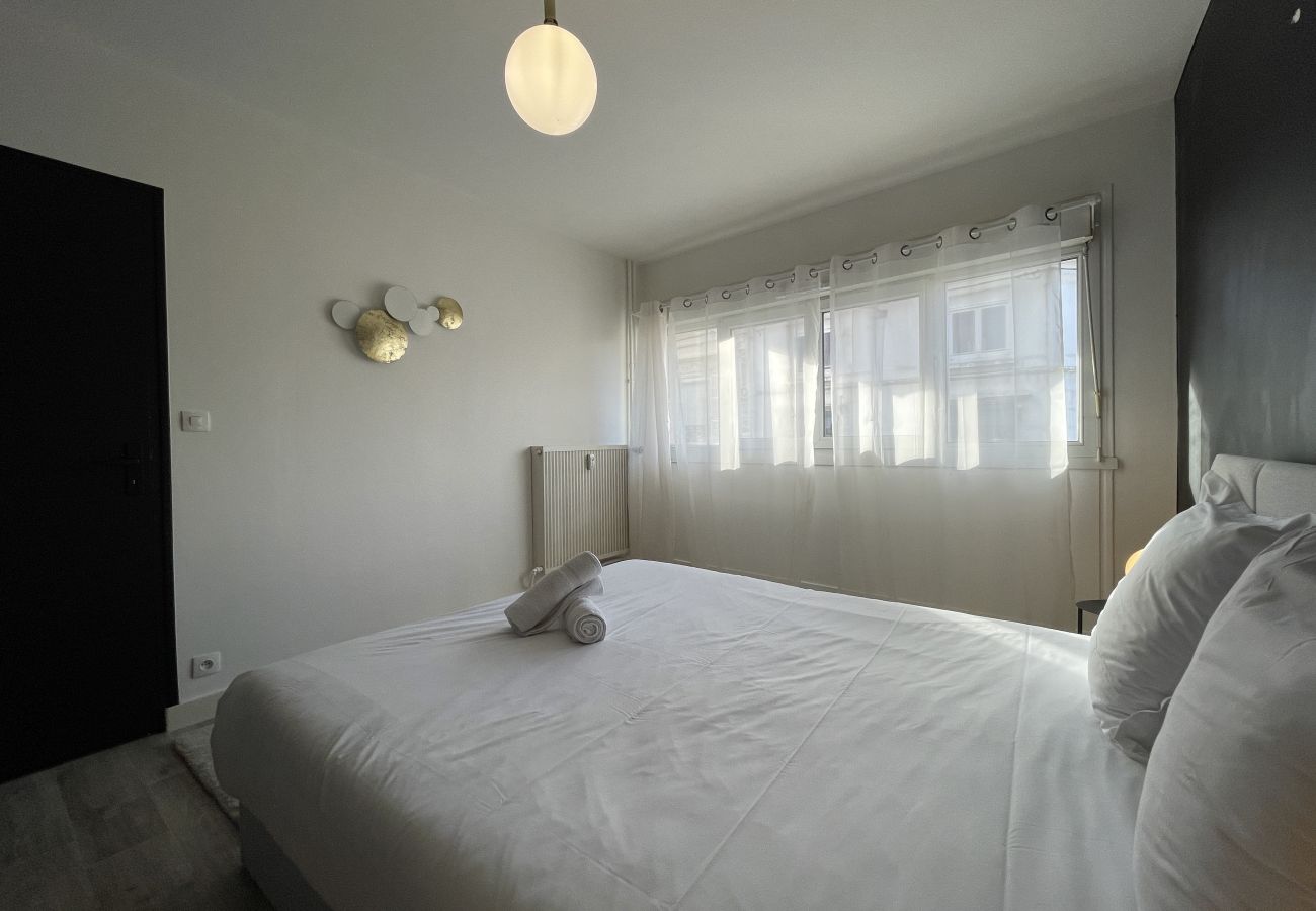 Apartment in Le Mans - Le Scuderia - Centre - 3p - Rêve au Mans