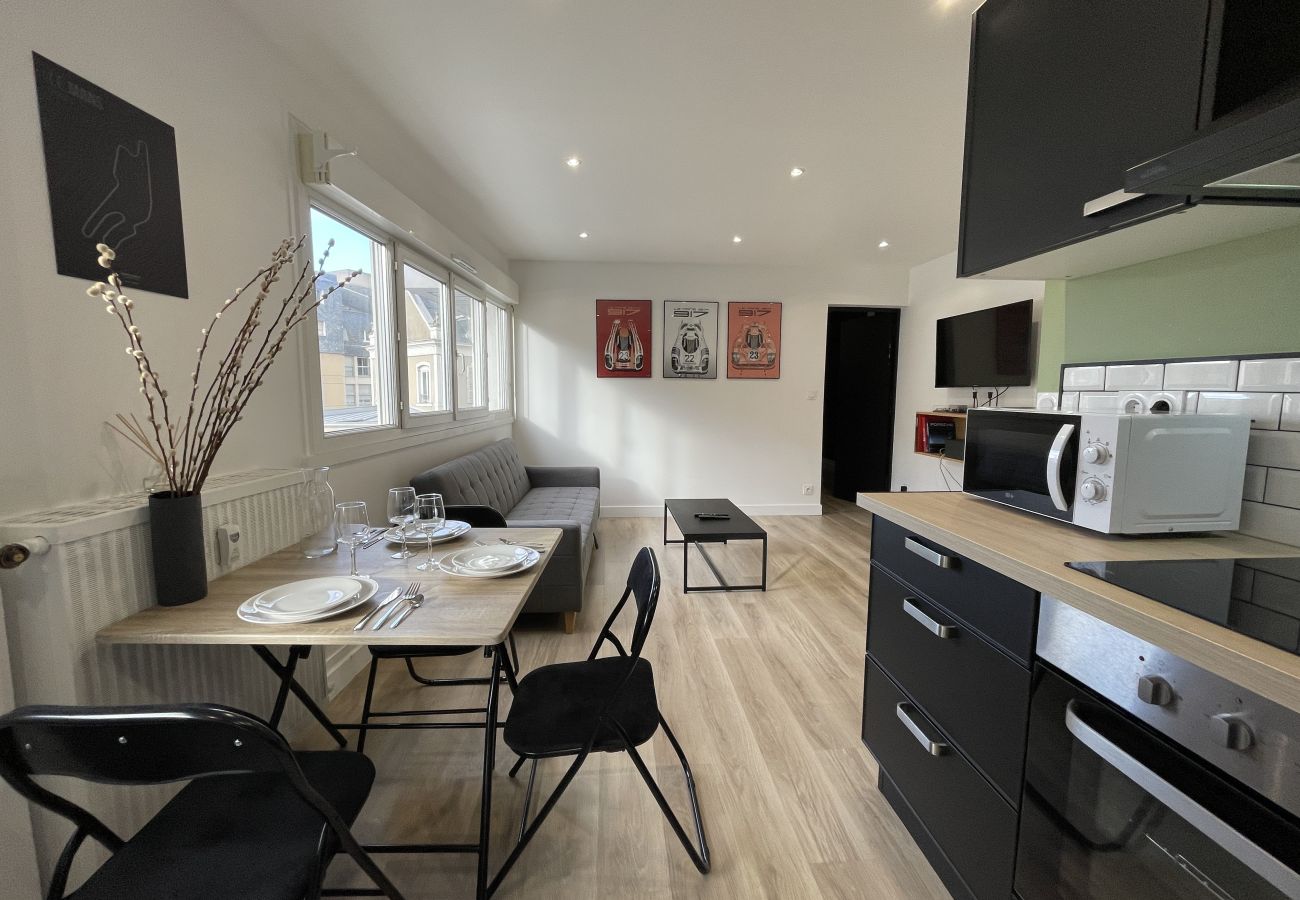 Apartment in Le Mans - Le Scuderia - Centre - 3p - Rêve au Mans