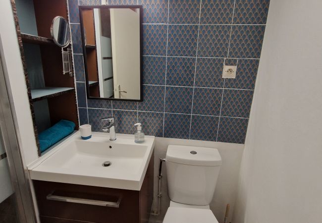 Apartment in Le Mans - Le Square - Centre-ville - 4 pers. - Rêve au Mans Apartment in Le Mans - Le Square - Centre-ville - 4 pers. - Rêve au Mans