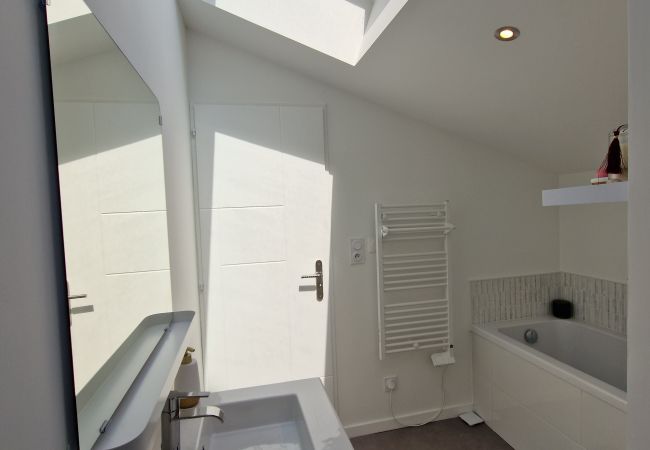 Apartment in Le Mans - Le Saphir - 6 pers. - Rêve au Mans Apartment in Le Mans - Le Saphir - 6 pers. - Rêve au Mans