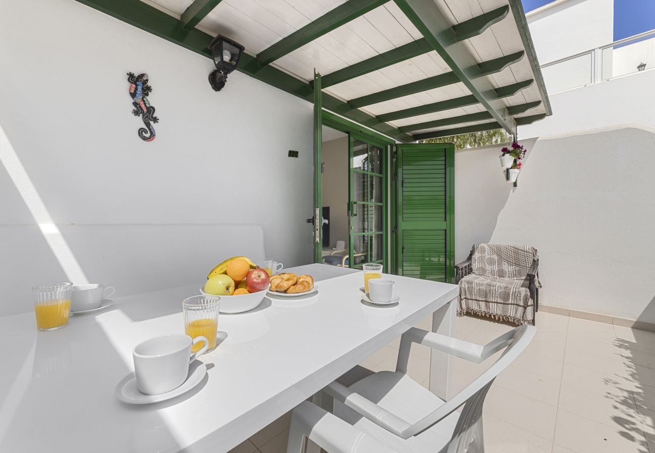 Townhouse in Playa Blanca - Casa Sansofé – Holiday Home in Lanzarote – Gescav