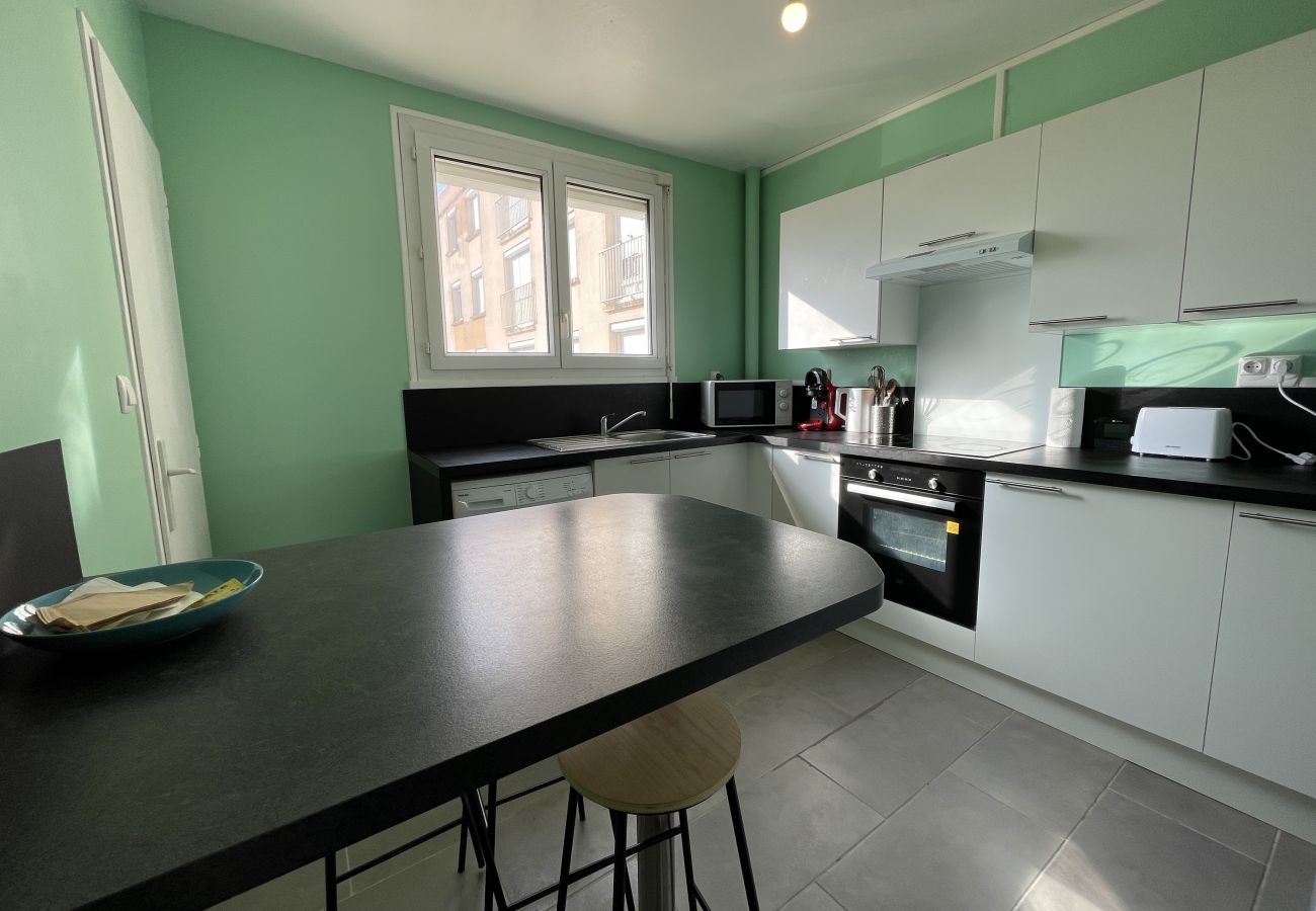 Apartment in Le Mans - Le Savanah - Parking - 6 pers. - Rêve au Mans