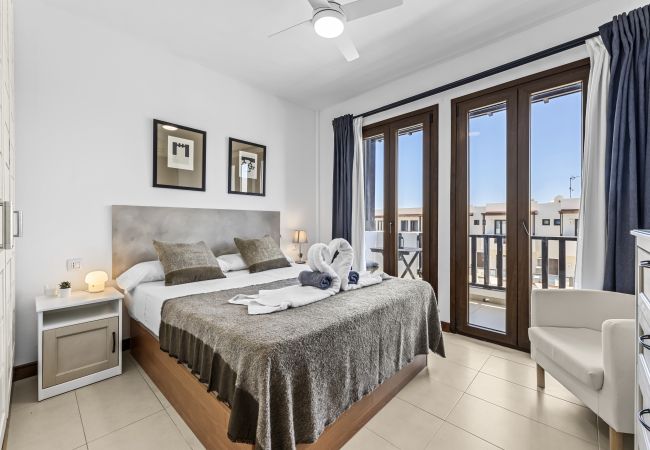 Terraced House in Puerto Calero - La Malvarrosa Terraced House in Puerto Calero - La Malvarrosa