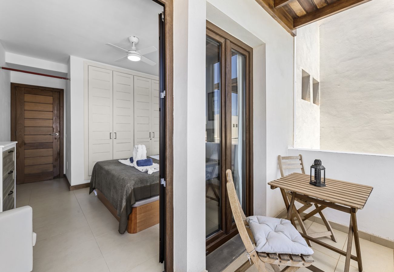 Townhouse in Puerto Calero - La Malvarrosa