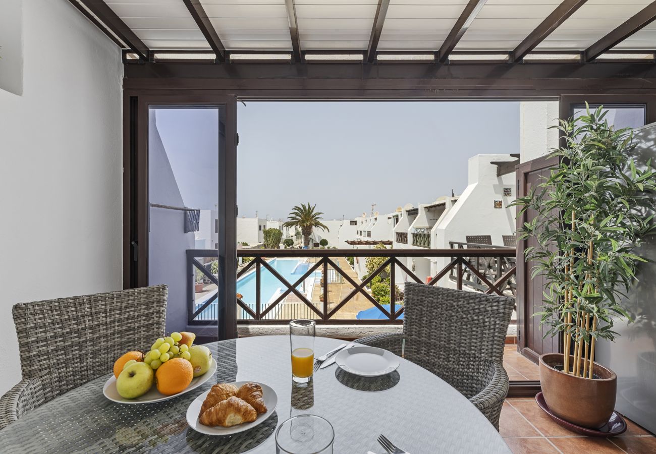 Apartment in Puerto del Carmen - Hola Arnage
