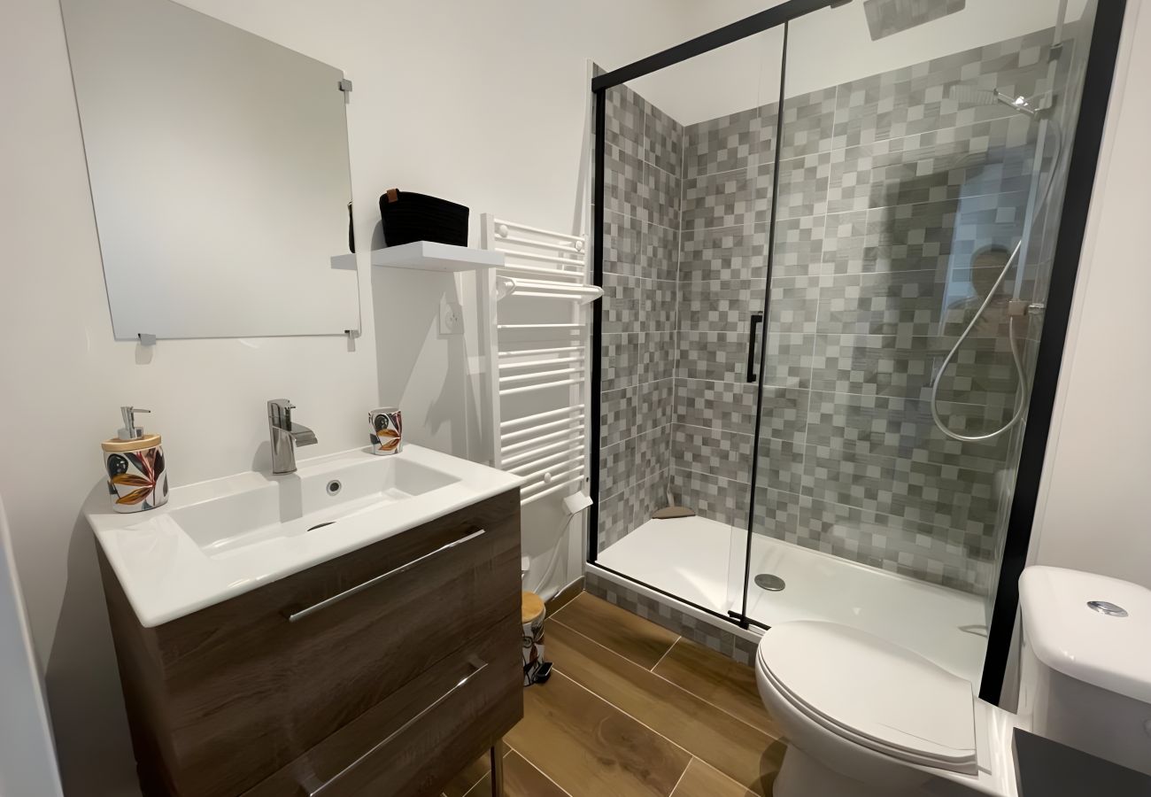 Apartment in Le Mans - L'Exotique - Elégant - 4 pers. - Rêve Au Mans