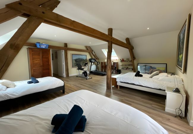 House in Thorée-les-Pins - La Grange - Piscine - 15 pers. - Rêve au Mans  House in Thorée-les-Pins - La Grange - Piscine - 15 pers. - Rêve au Mans