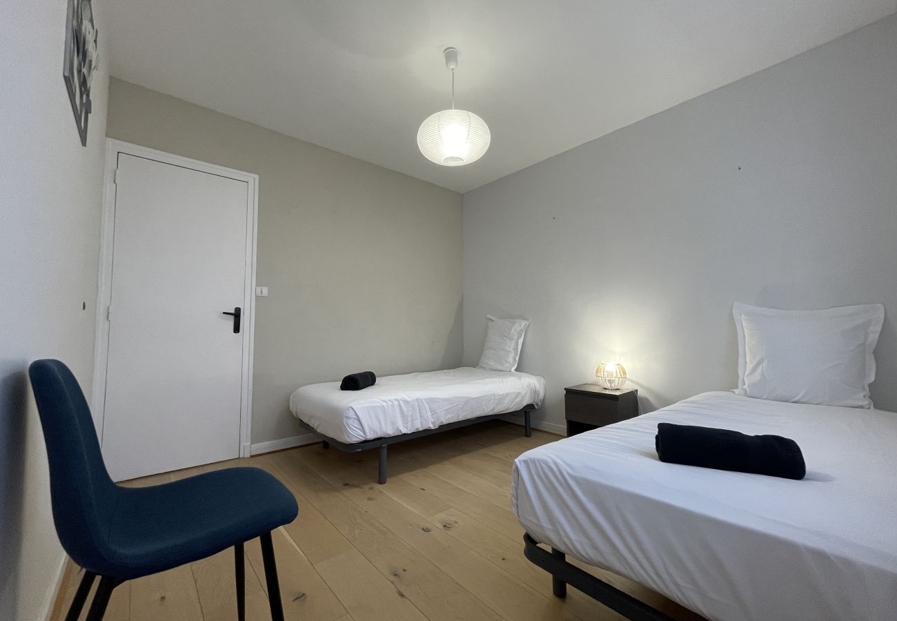 Apartment in Le Mans - L'Olympe - Balcon - Centre-ville - 4 pers. - Rêve au Mans