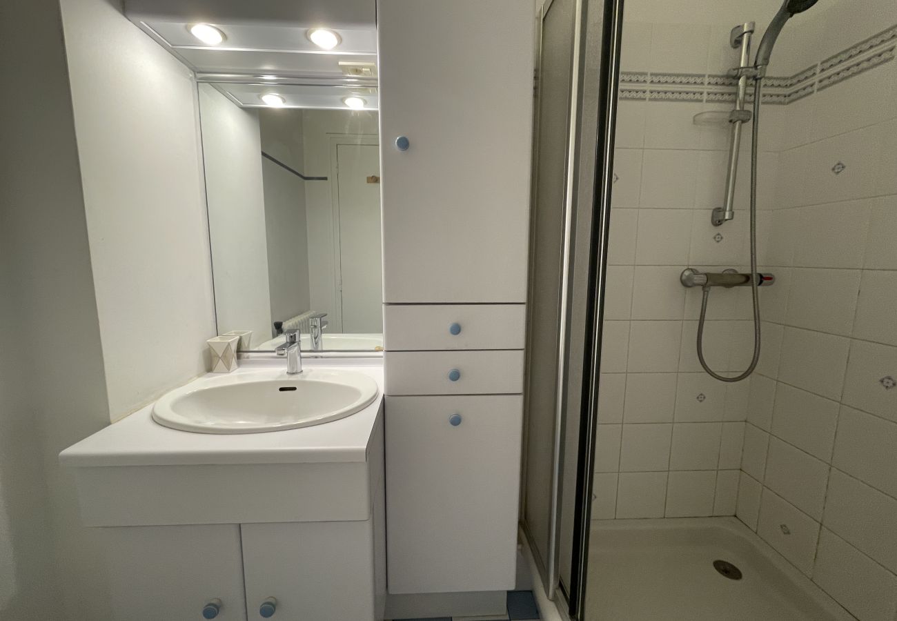 Apartment in Le Mans - L'Olympe - Balcon - Centre-ville - 4 pers. - Rêve au Mans