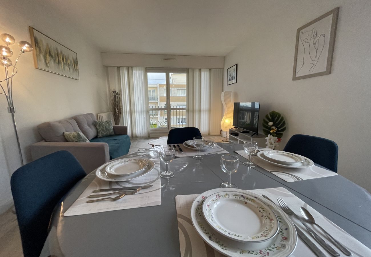 Apartment in Le Mans - L'Olympe - Balcon - Centre-ville - 4 pers. - Rêve au Mans