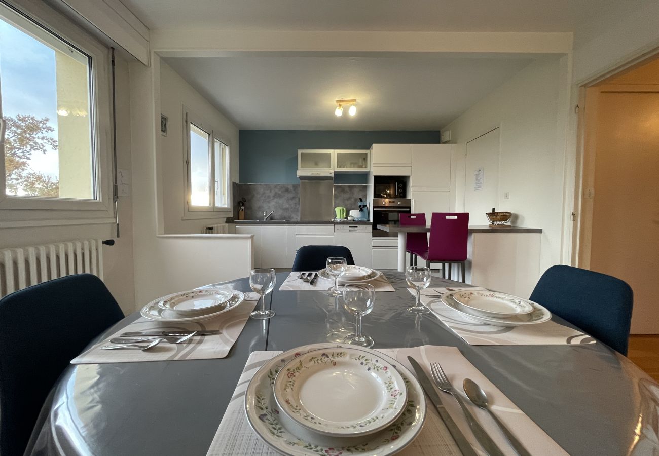 Apartment in Le Mans - L'Olympe - Balcon - Centre-ville - 4 pers. - Rêve au Mans