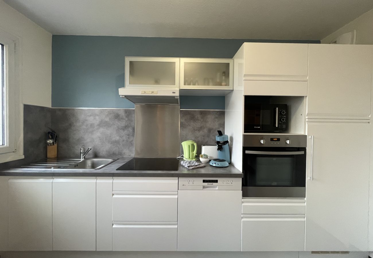 Apartment in Le Mans - L'Olympe - Balcon - Centre-ville - 4 pers. - Rêve au Mans