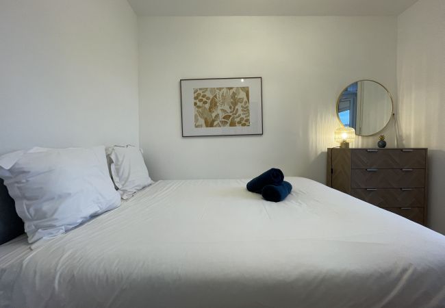 Apartment in Le Mans - Le Paradise - Balcon - Centre-ville - 4 pers. - Rêve au Mans Apartment in Le Mans - Le Paradise - Balcon - Centre-ville - 4 pers. - Rêve au Mans