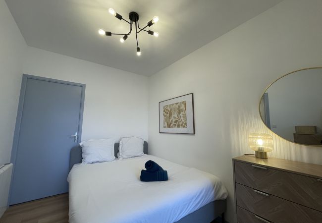 Apartment in Le Mans - Le Paradise - Balcon - Centre-ville - 4 pers. - Rêve au Mans Apartment in Le Mans - Le Paradise - Balcon - Centre-ville - 4 pers. - Rêve au Mans