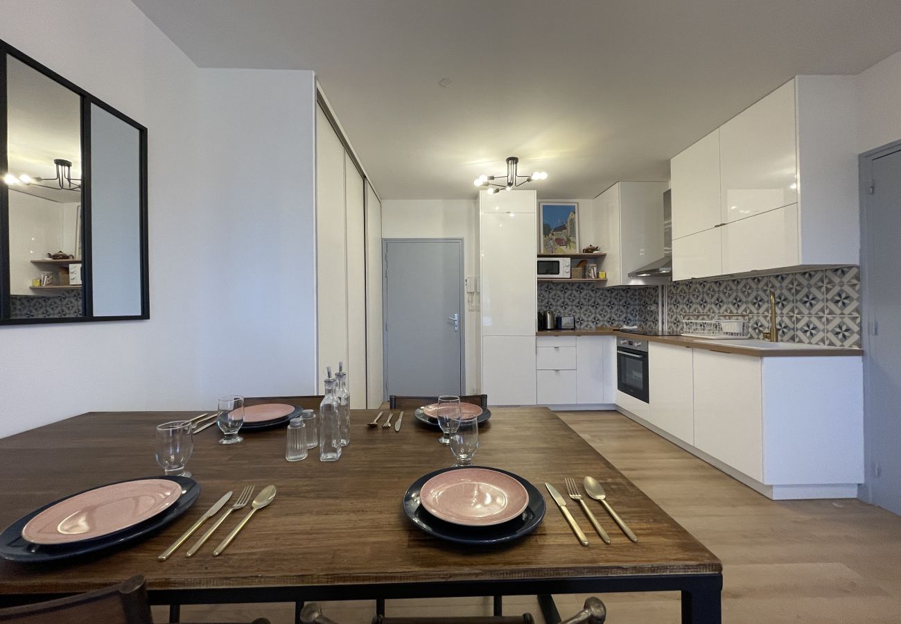 Apartment in Le Mans - Le Paradise - Balcon - Centre-ville - 4 pers. - Rêve au Mans