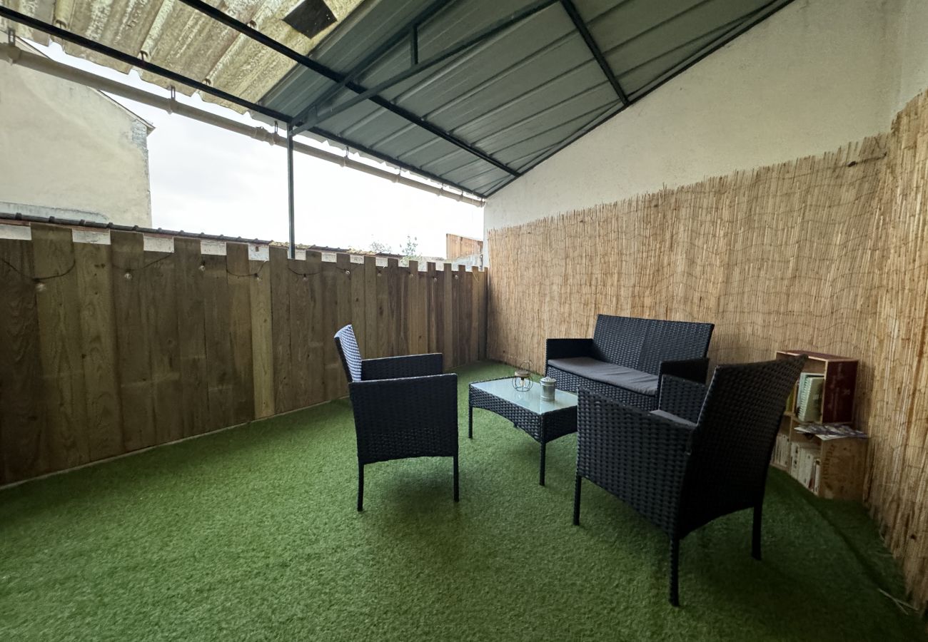 Apartment in Le Mans - Le Lotus - Centre-ville - 4 pers. - Rêve au Mans