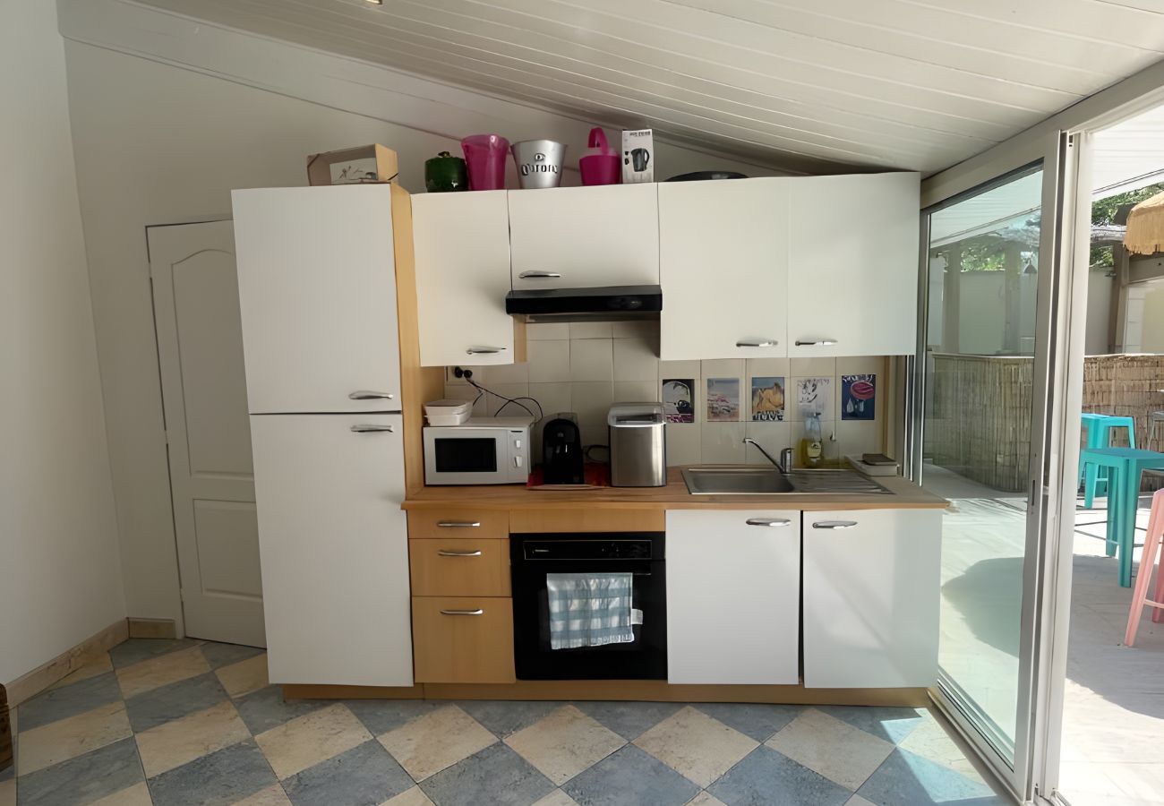 Studio in Spay - Le Pacha - Piscine - 2 pers. - Rêve au mans
