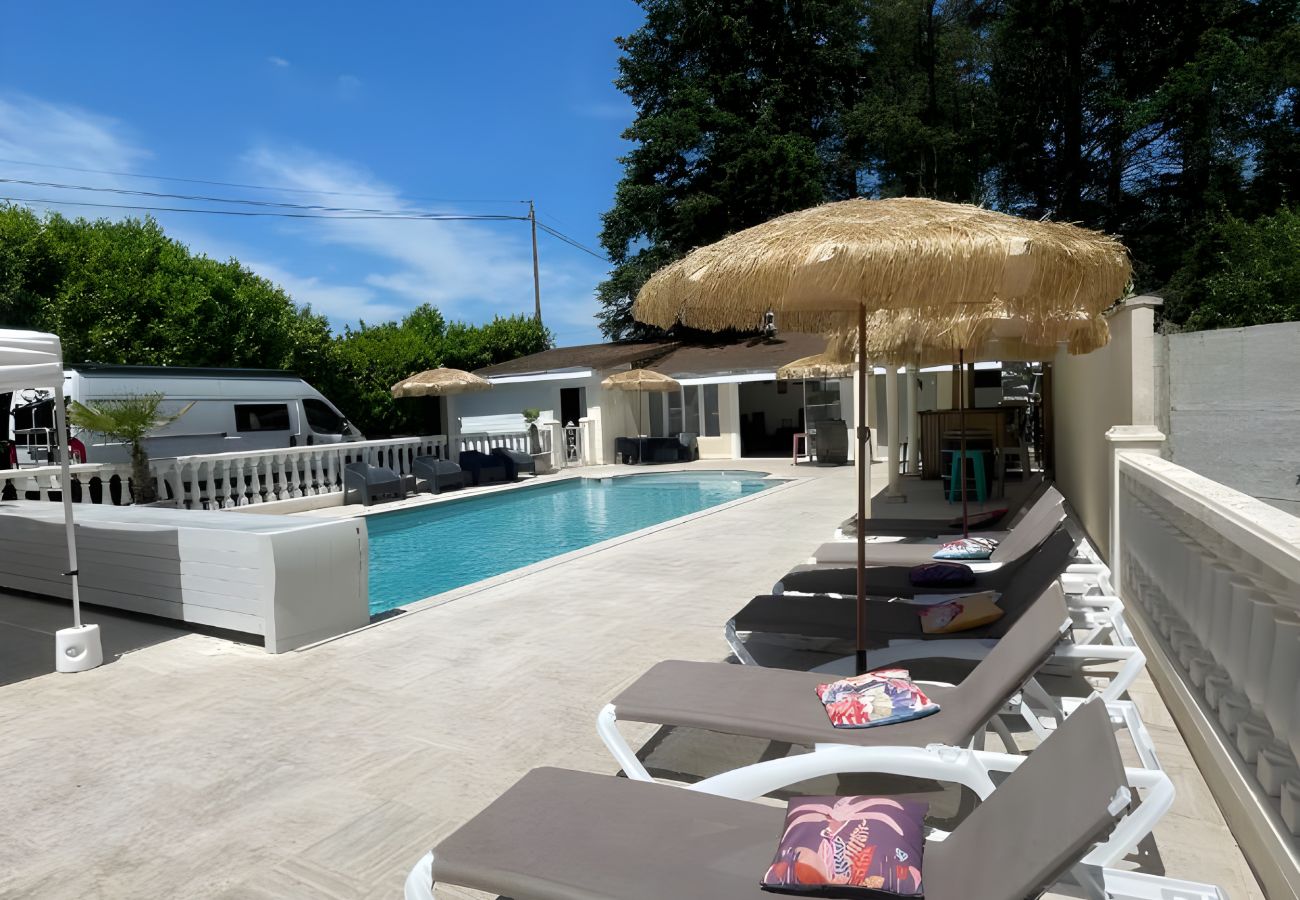 Studio in Spay - Le Pacha - Piscine - 2 pers. - Rêve au mans