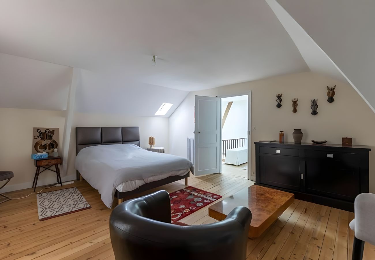 Villa in Le Mans - Le Serengeti - Piscine - 9 pers - Rêve au Mans 