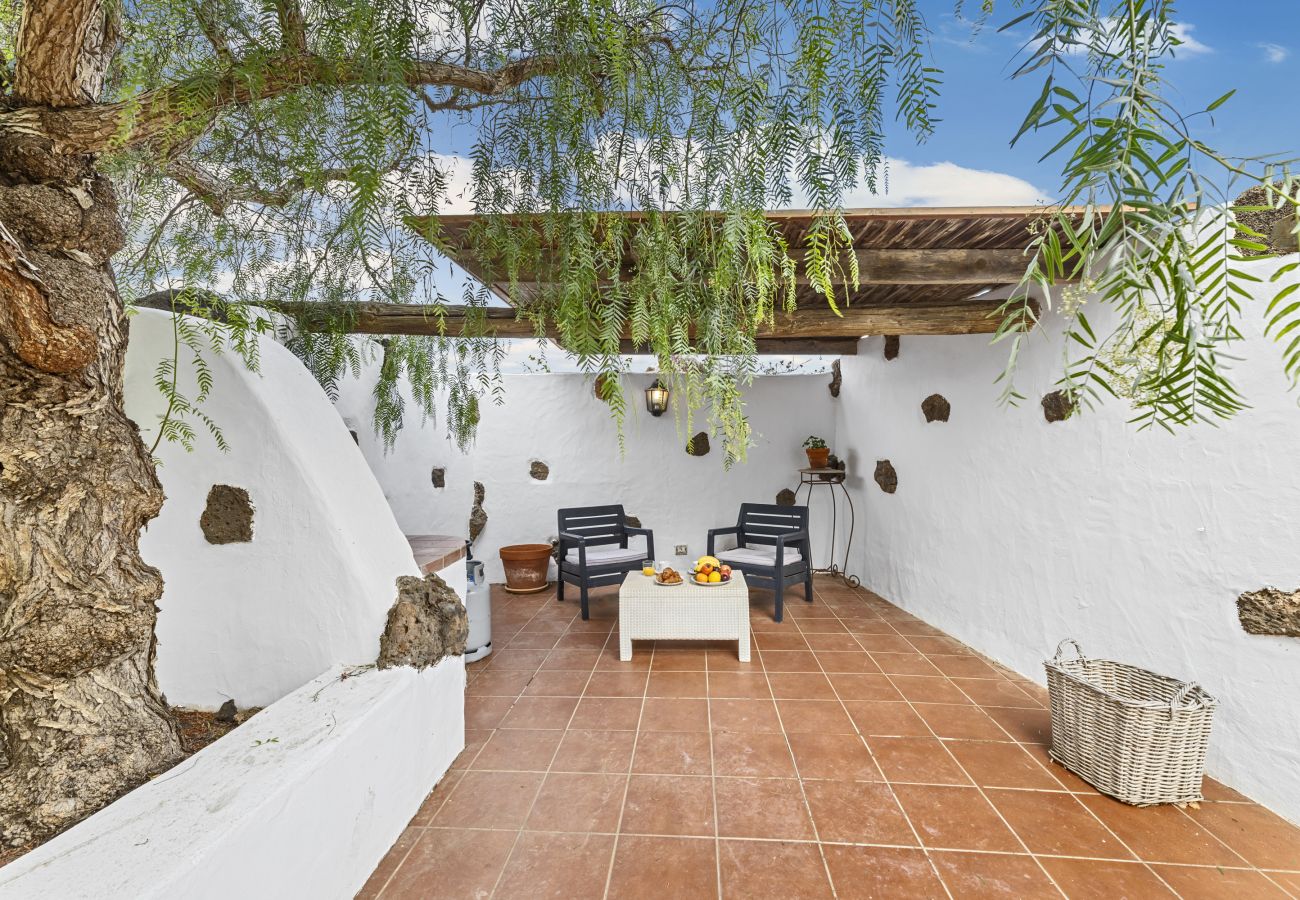 Cottage in La Vegueta - Casa El Burro | Rural House in Lanzarote - Spain