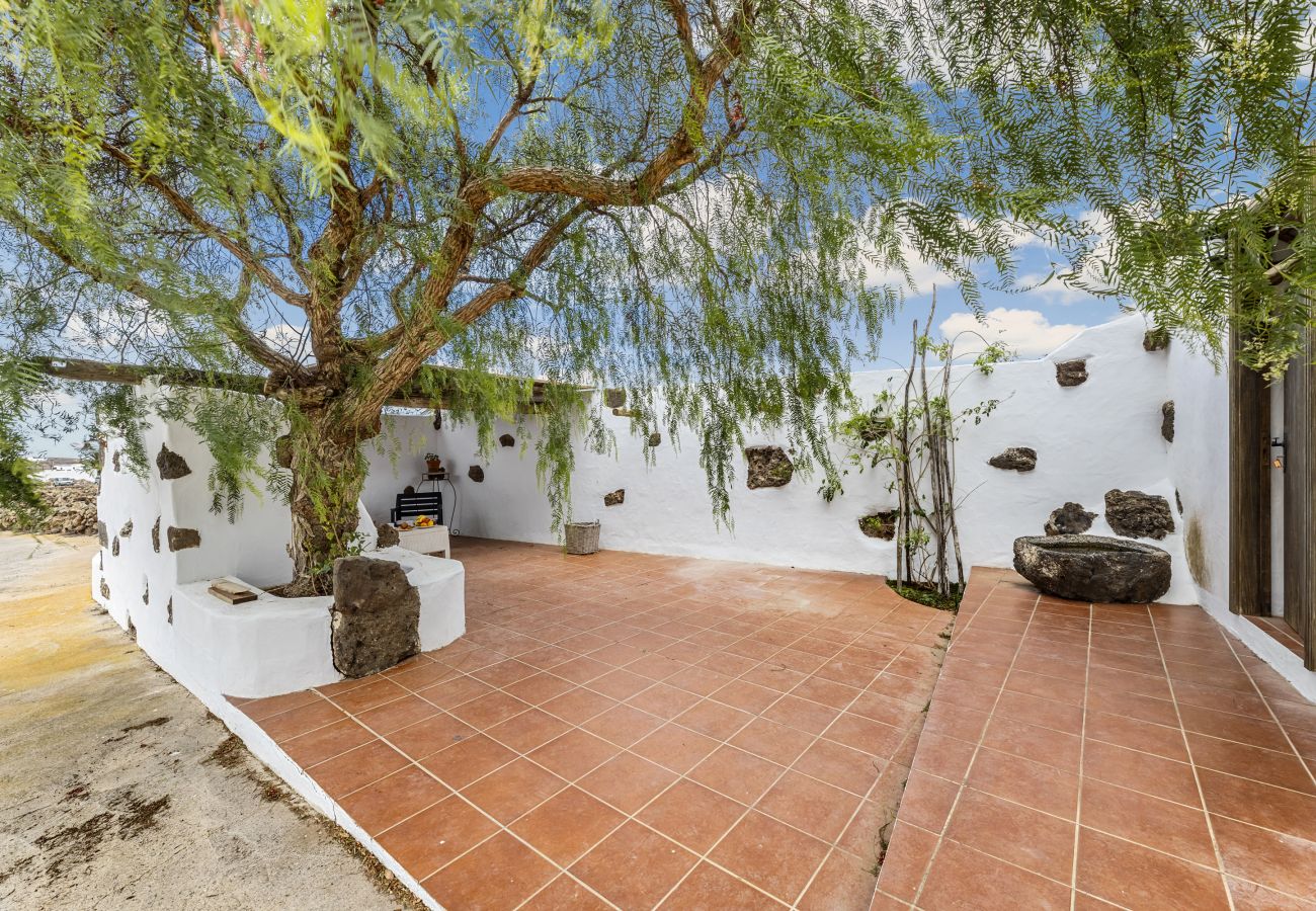 Cottage in La Vegueta - Casa El Burro | Rural House in Lanzarote - Spain