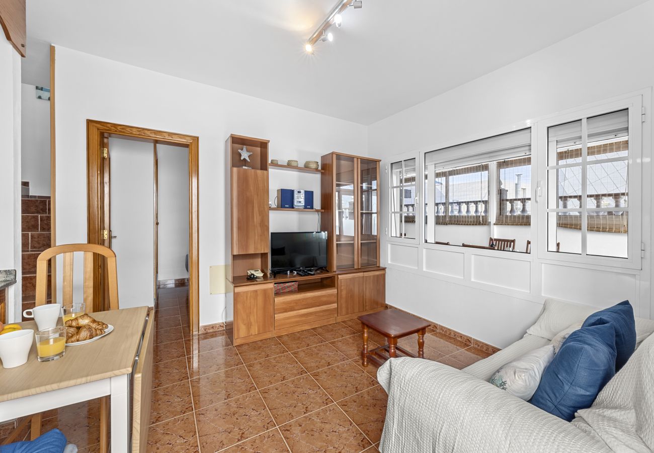 House in Playa Honda - Casa Merlín | Holiday Home in Lanzarote - Spain