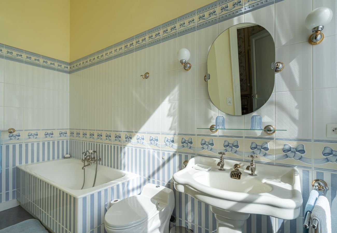Country house in Dangeul - Château de Dangeul - Pittoresque - 14p - Rêve au Mans
