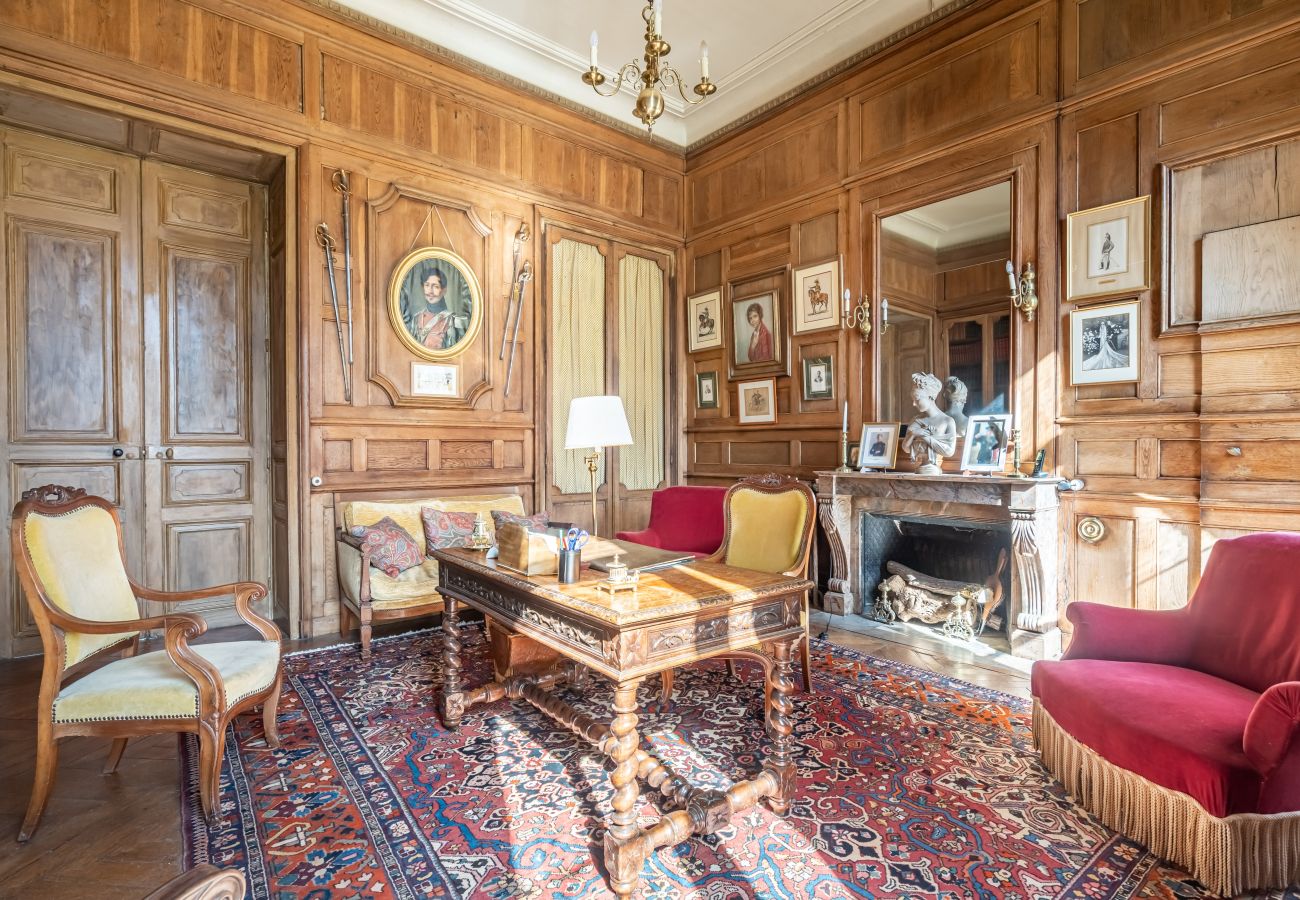 Country house in Dangeul - Château de Dangeul - Pittoresque - 14p - Rêve au Mans