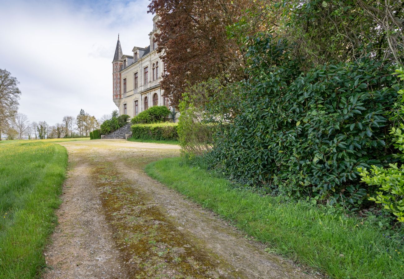 Country house in Dangeul - Château de Dangeul - Pittoresque - 14p - Rêve au Mans