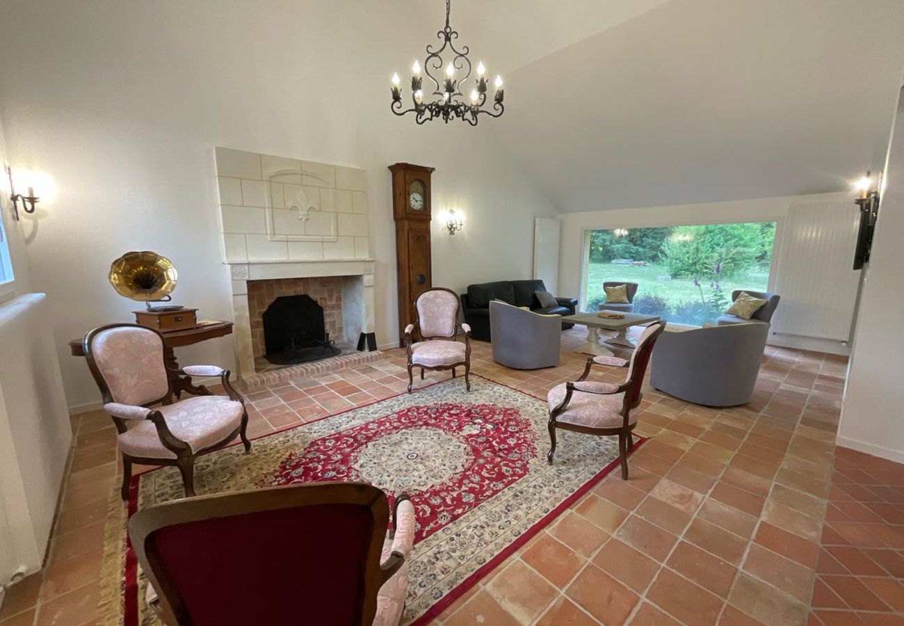 Villa in Parigné-l´Evêque - Le Havre de Paix - Circuit - Luxe - Piscine