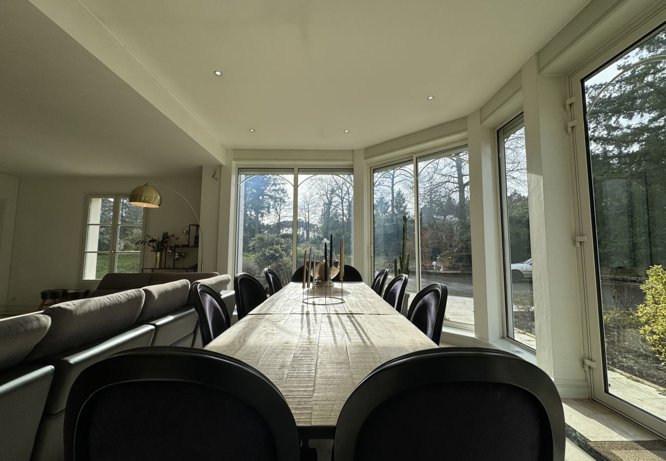 House in Spay - Le Domaine des 24 Heures