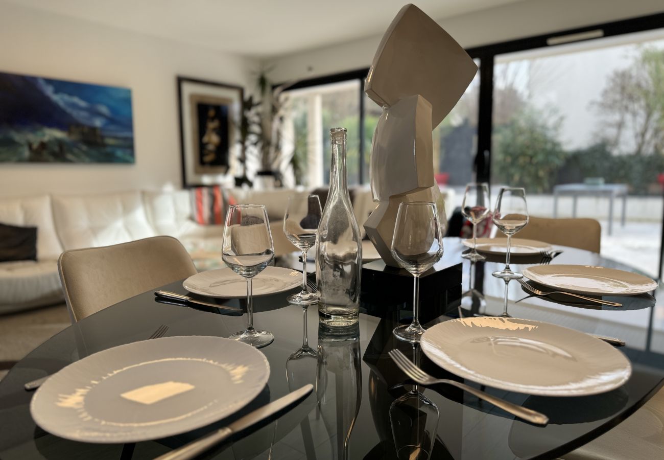 Villa in Le Mans - L'Aigle - Piscine - 10 pers - Rêve au Mans