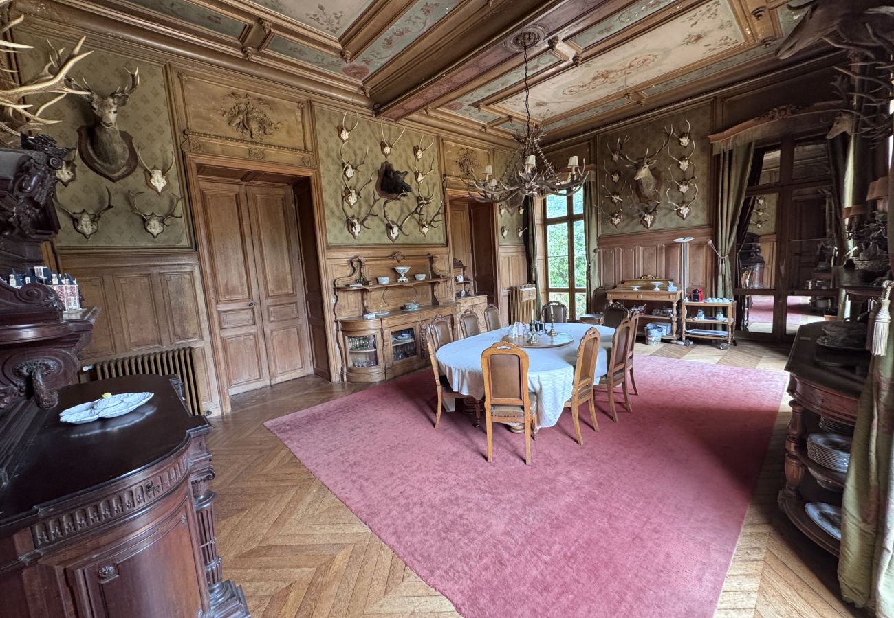Country house in Maigné - Château de Resteau - Haut de Gamme - 15 pers - Rêve au Mans
